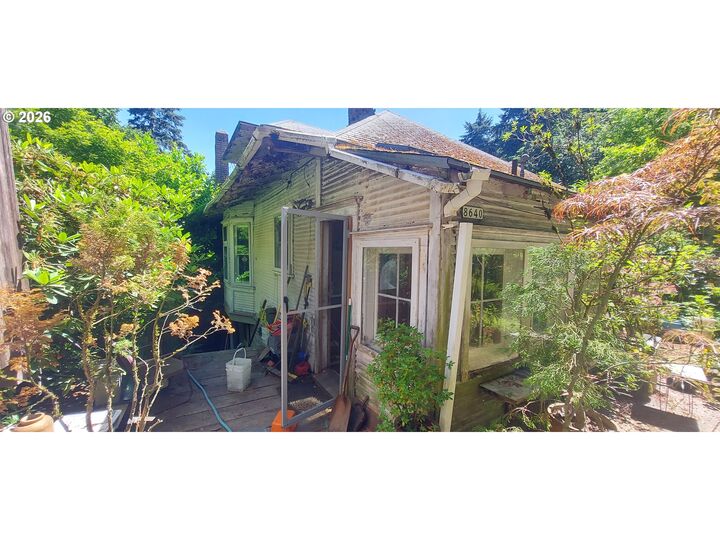 Property Photo:  8640 NW Bailey St  OR 97231 