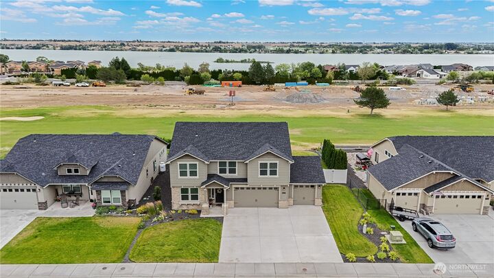 Property Photo:  4309  Hedman Court NE  WA 98837 