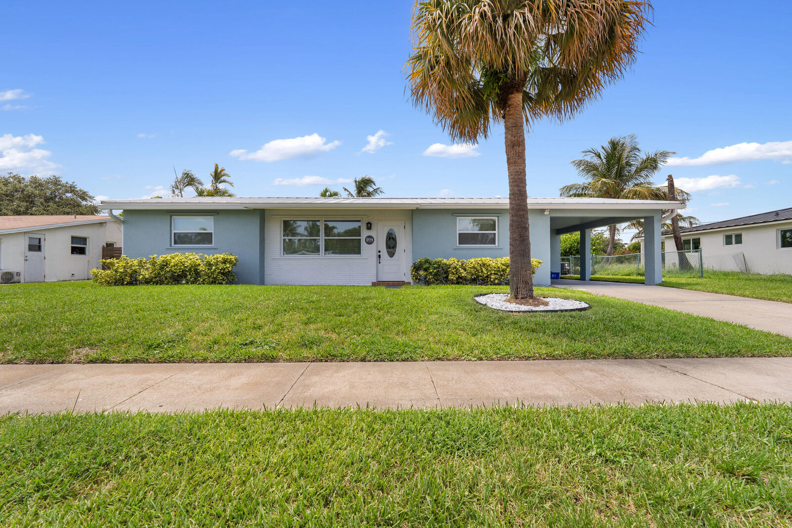 Property Photo:  204 Circle E  FL 33458 