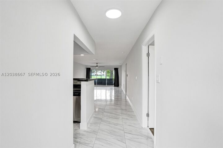 Property Photo: 9540 NW 65th St D8 FL 33321