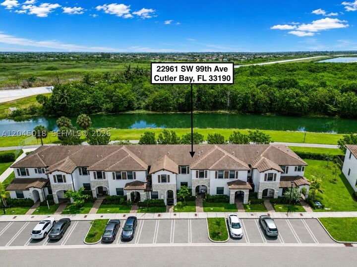 Property Photo: 22961 SW 99th Ave FL 33190