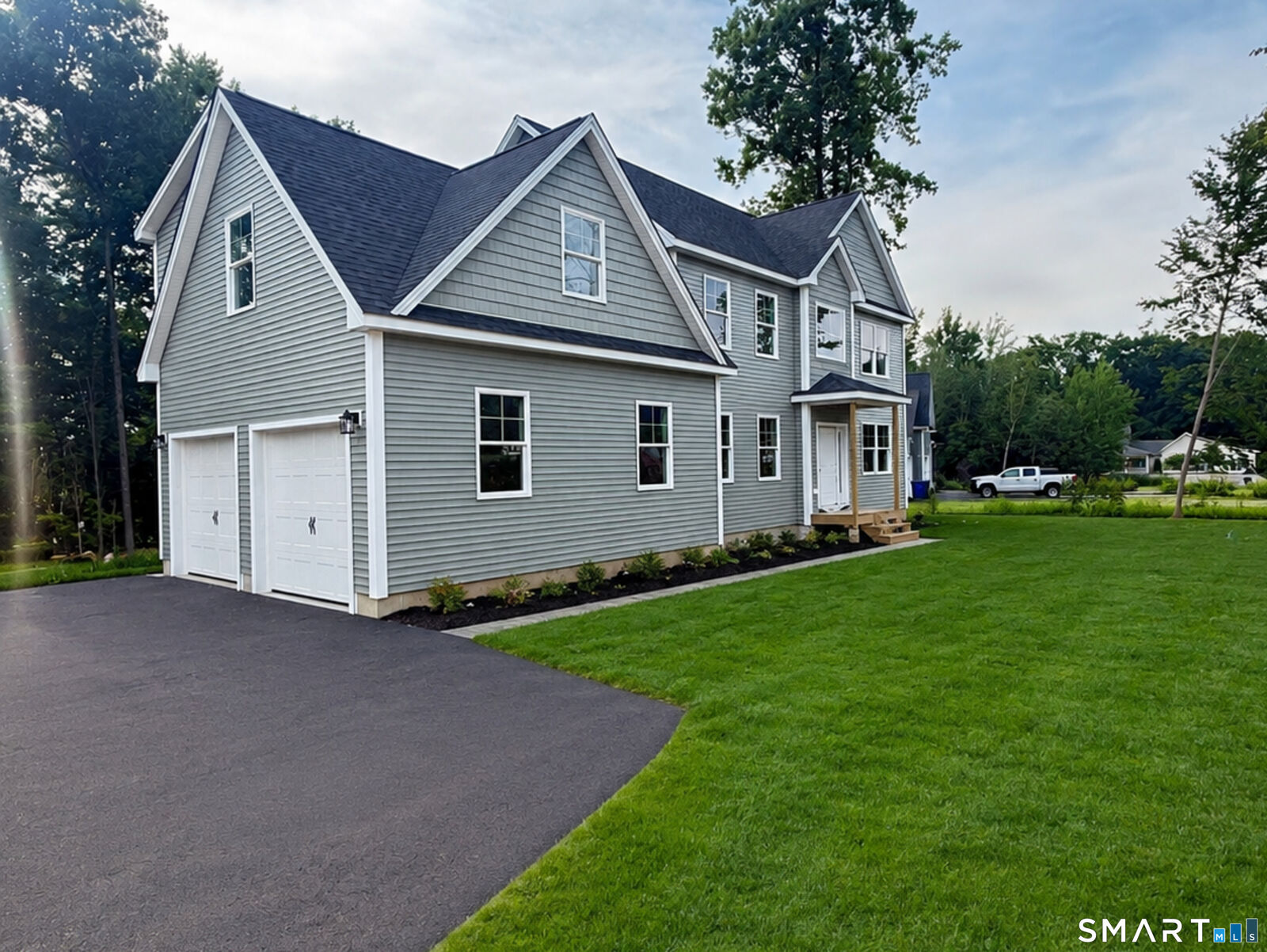 Property Photo:  2 Town Line Drive  CT 06424 
