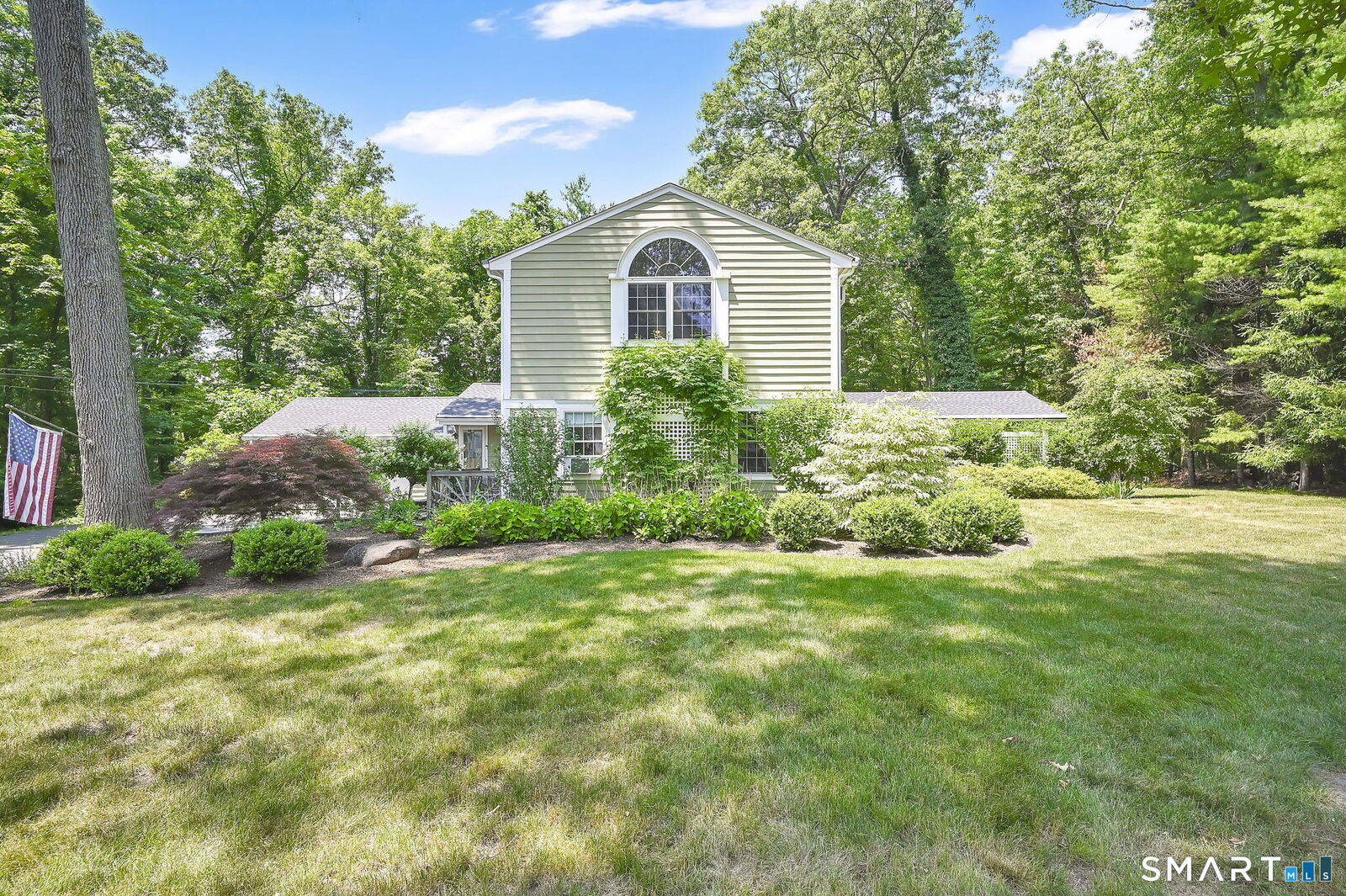 Property Photo: 36 Woodside Circle CT 06070