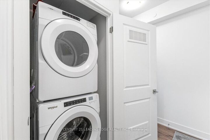 Property Photo:  11782 Ninth Line 401  ON L4A 5E9 