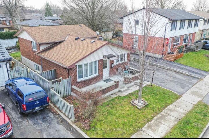 Property Photo: 391 Admiral Drive ON N5V 1J3
