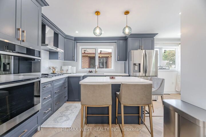 Property Photo: 92 Archibald Street ON L6X 1L9
