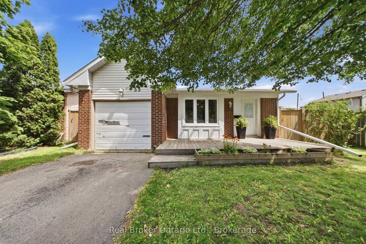 Property Photo:  33 Hallmark Street  ON N3P 1A6 
