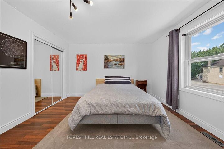 Property Photo: 840 Maitland Street ON N5Y 2W8