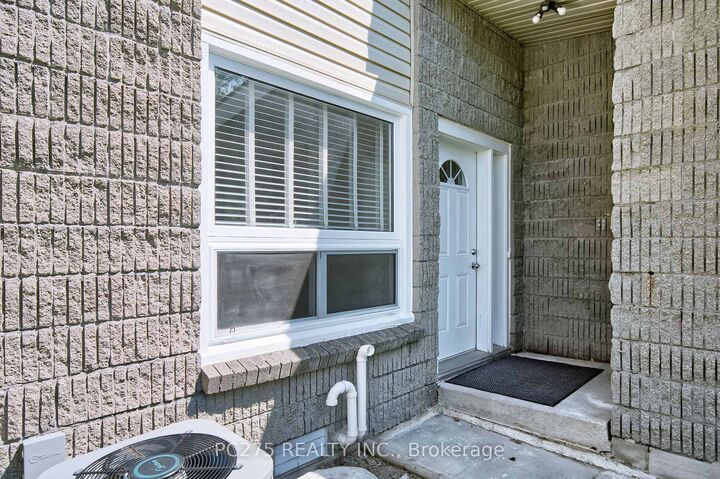 Property Photo:  1460 Limberlost Road 5  ON N6G 2C6 