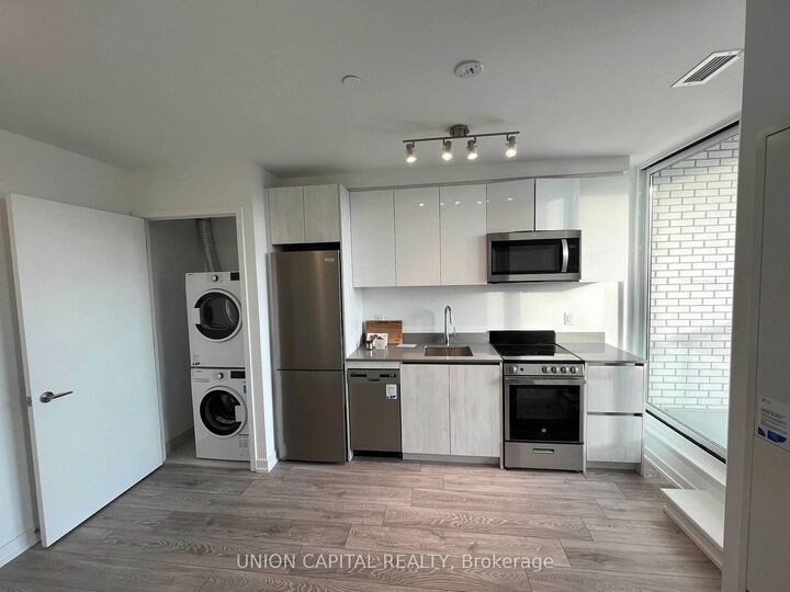 Photo de la propriété: 3100 Keele Street 320 ON M3M 0E1