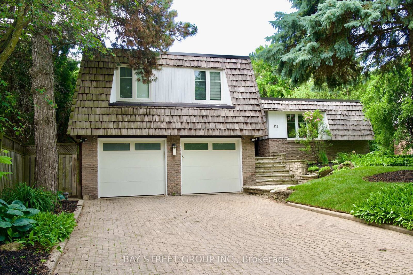Property Photo: 22 Thurgate Crescent ON L3T 4G3
