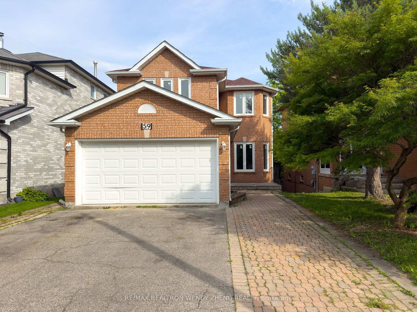 Property Photo: 59 Springer Drive ON L4C 0G3