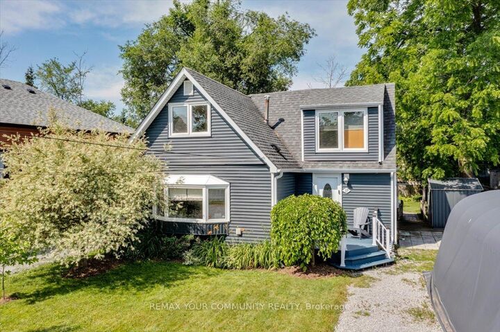 Property Photo: 17 Farley Circle ON L0E 1S0