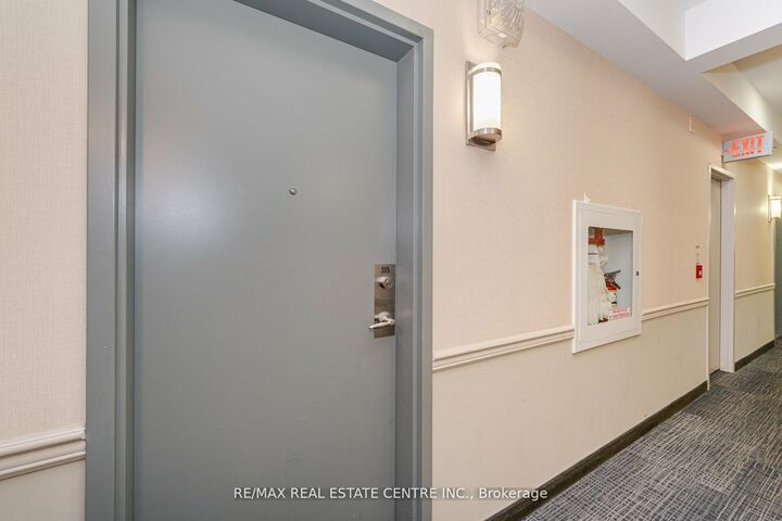Property Photo: 5150 Winston Churchill Boulevard 305 ON L5M 0P1