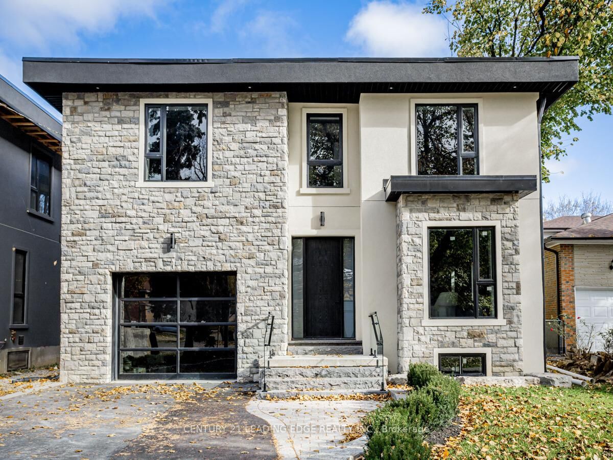 Property Photo:  19 Donalda Crescent Upper  ON M1S 1N5 
