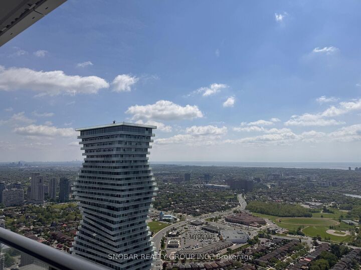 Property Photo: 448 Burnhamthorpe Road W 5708 ON L5B 0R4