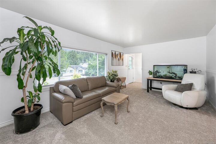 Property Photo: 105 Cowichan Ave BC V0R 2G0