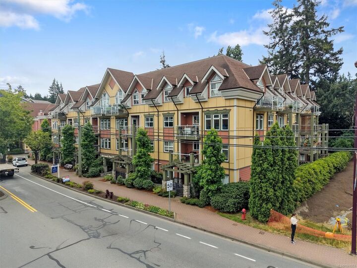 Property Photo:  663 Goldstream Ave #115  BC V9B 2W9 