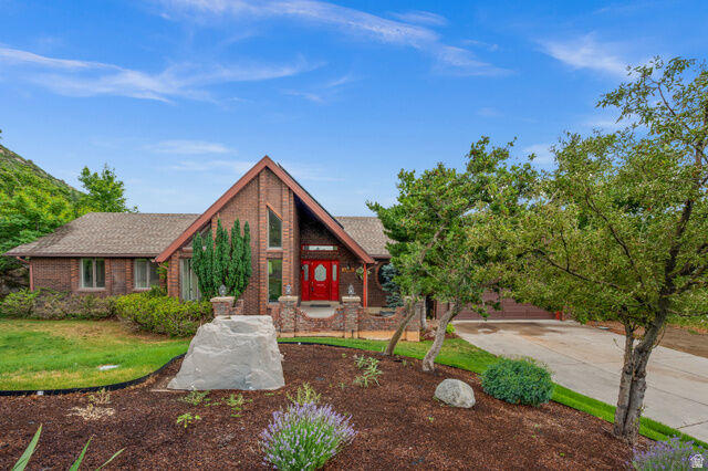 Property Photo: 1805 Acorn Cir UT 84403