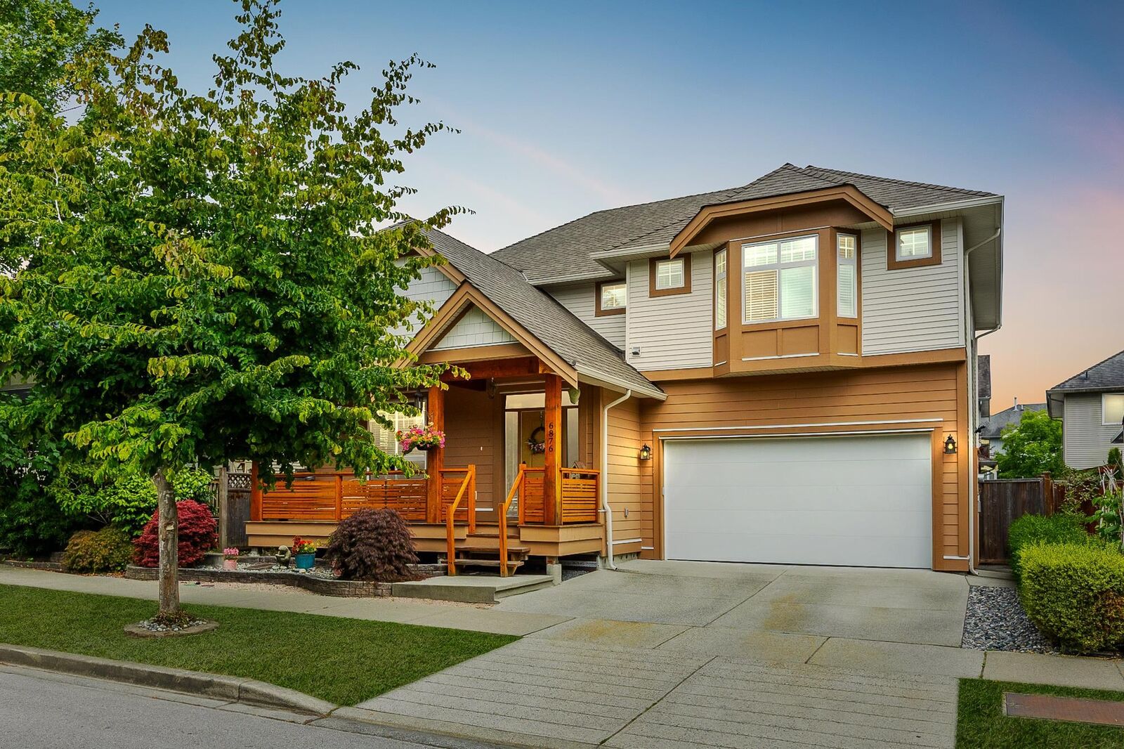 Property Photo: 6876 192A Street BC V4N 0B7
