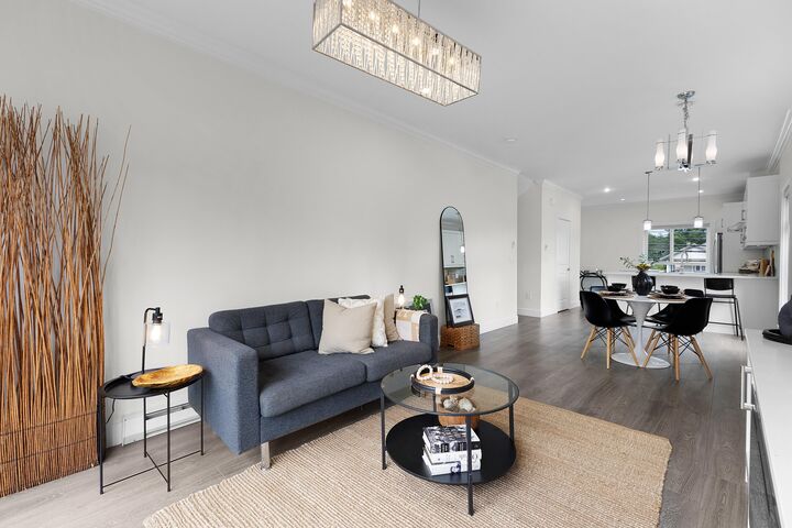 Property Photo:  13328 96 Avenue 18  BC V3V 1Y4 
