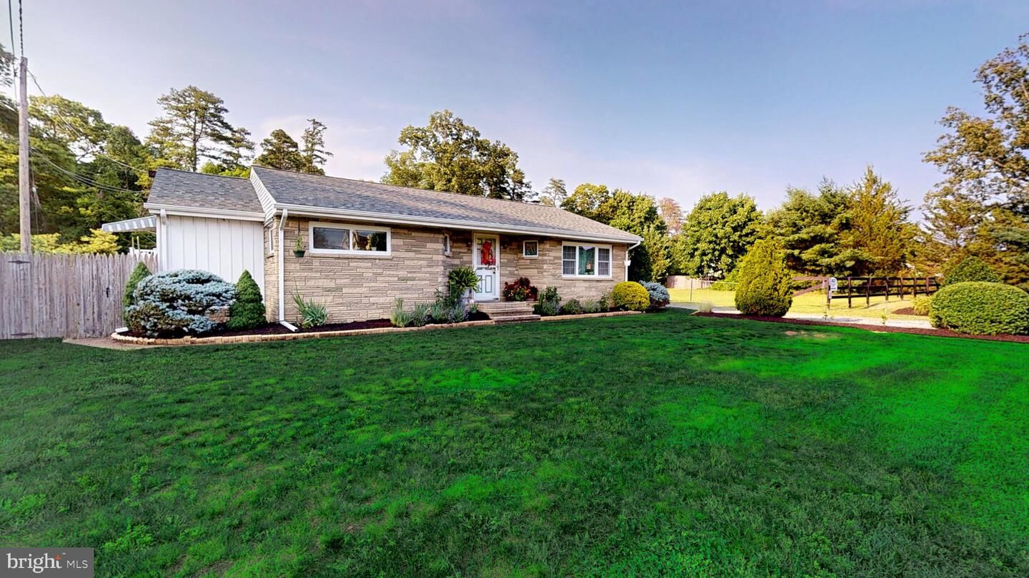 Property Photo:  143-147 W Hampton Street  NJ 08068 