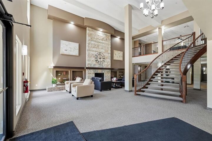 Property Photo:  1205 St Anne's Road  MB R2N 0C5 