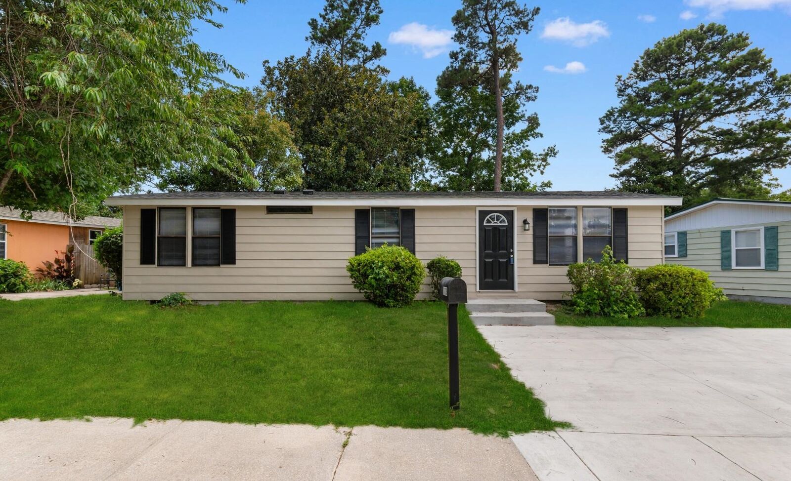 Property Photo:  1109 Forest Dr.  SC 29582 