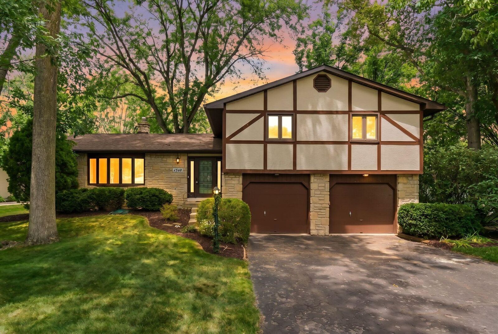 Property Photo:  1340 Norwell Drive  OH 43220 