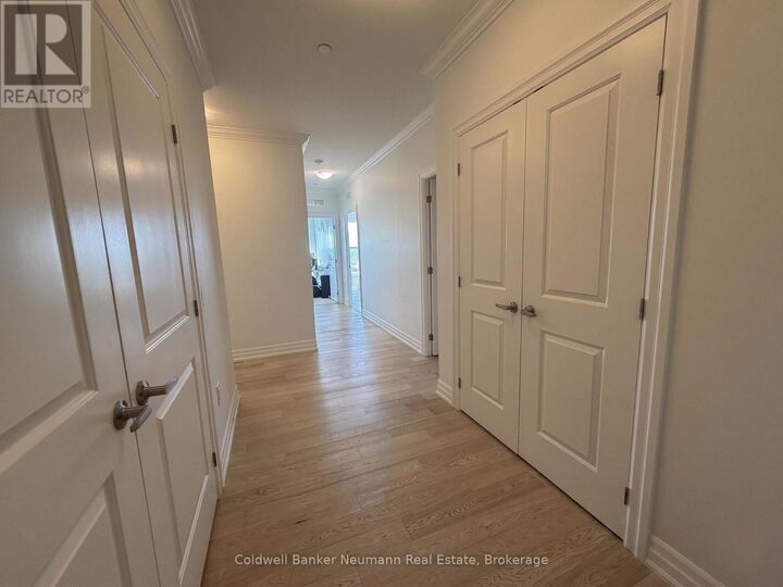 Property Photo:  1880 Gordon Street 807  ON N1L 0P5 