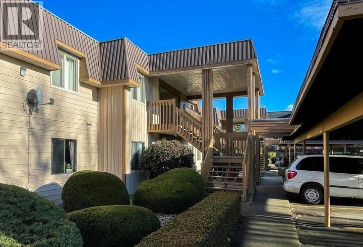 880 Badke Road 203C — photo 1