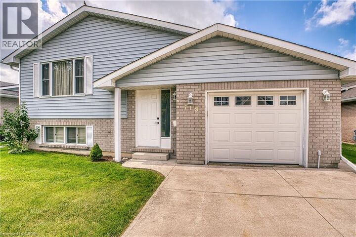 Property Photo: 718 Edgar Street West ON N4W 1H7