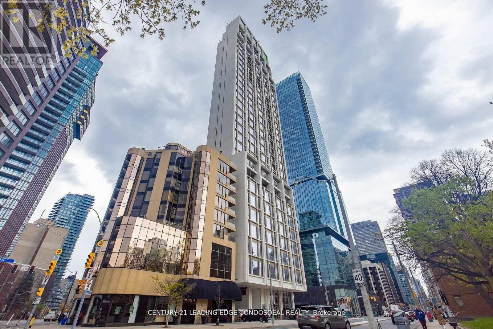 Property Photo: 1315 Bay Street 502 ON M5R 0B3