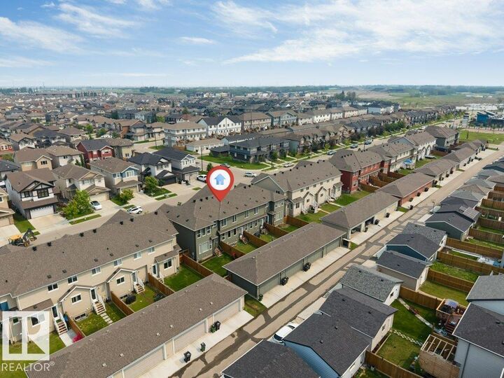 Property Photo:  5315 22 Avenue SW  AB T6X 2H8 