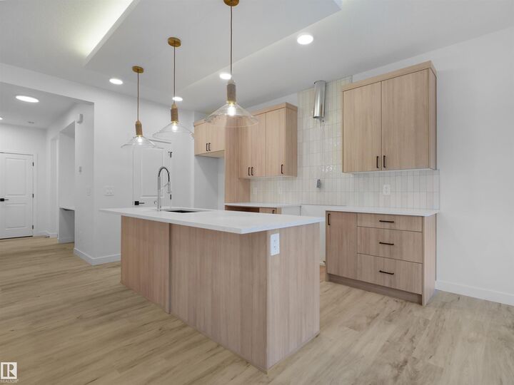8241 Kiriak Loop SW — photo 1