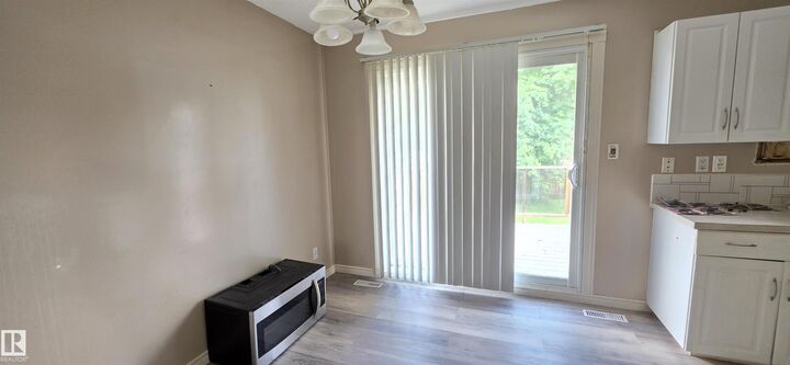 Property Photo:  4522 56 Avenue  AB T9A 2S2 