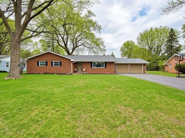 Property Photo:  317 Mohican Road  OH 45840 