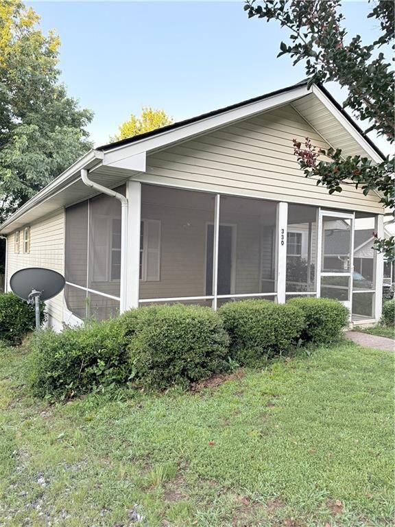 Property Photo: 330 Peach Orchard Road GA 30511