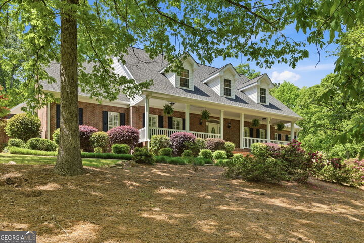 Property Photo: 414 Parker Branch Road GA 30204