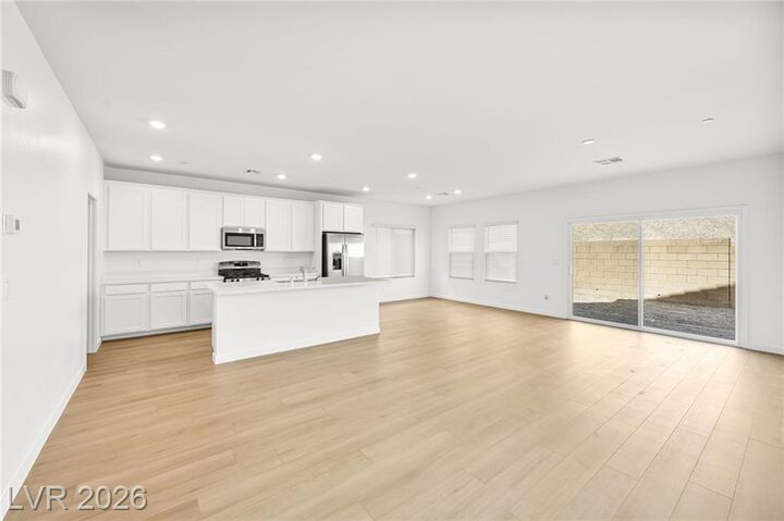 Property Photo: 3363 Dancing Waters Street NV 89129