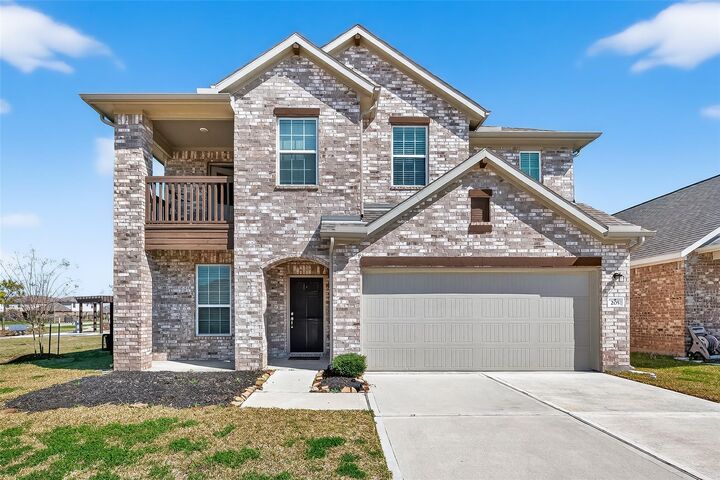 Property Photo: 205 Bonita Beach Drive TX 77493