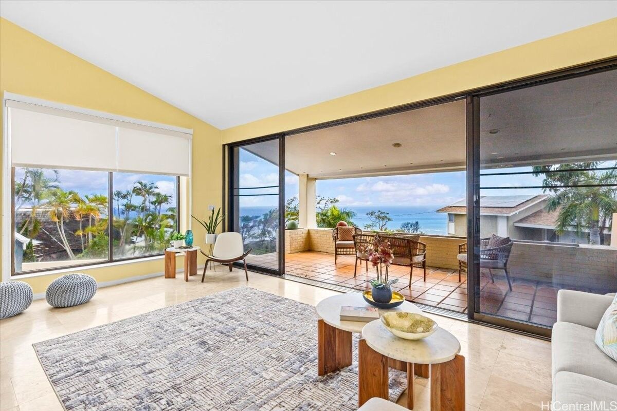 Property Photo:  1717 Palaau Street  HI 96821 