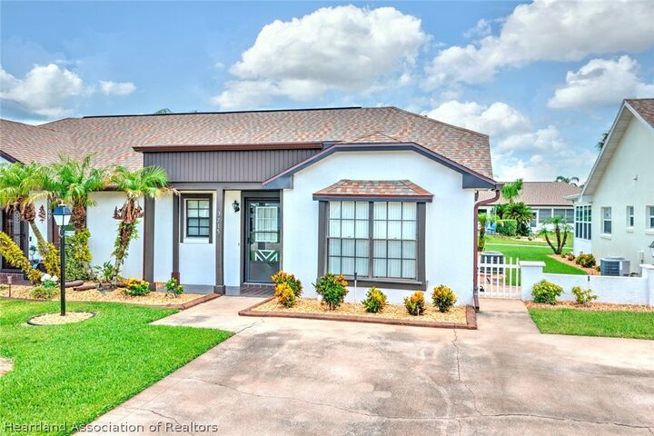 Property Photo:  3715 Sarria Avenue  FL 33872 