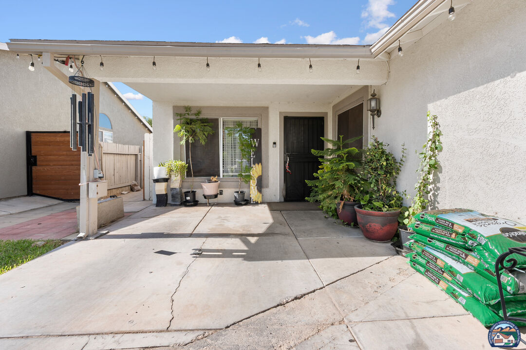 Property Photo:  129   Southwind Dr  CA 92243 