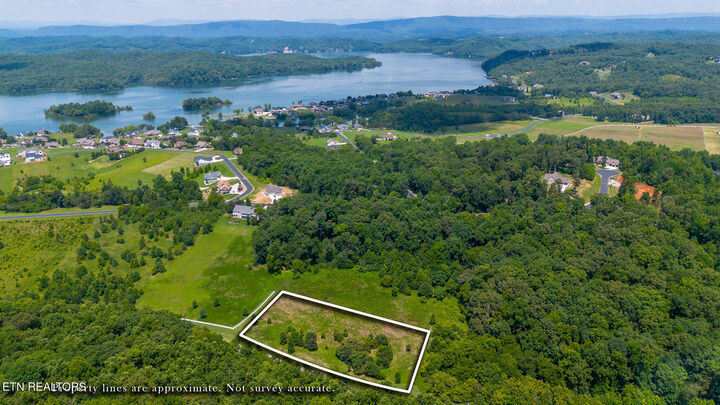 Property Photo:  1630 New Hope Rd  TN 37854 
