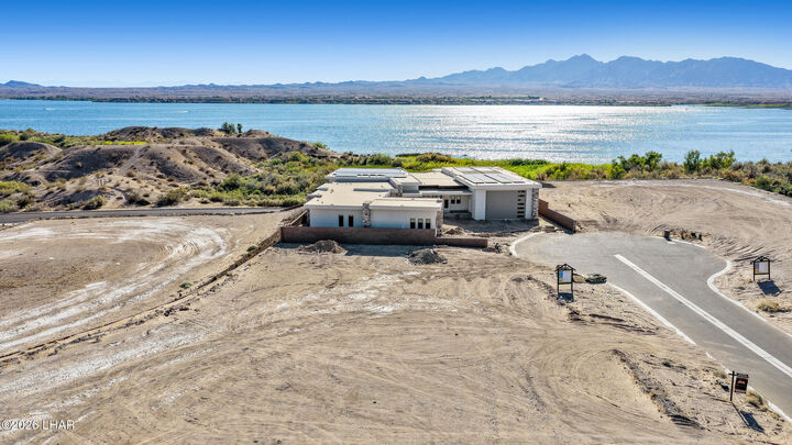 Property Photo: 1601 Sailing Hawks Drive 113 AZ 86404