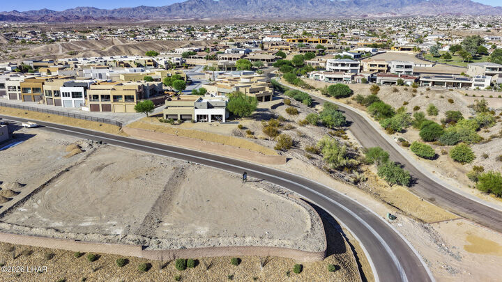 Property Photo:  1601 Sailing Hawks Drive 102  AZ 86404 