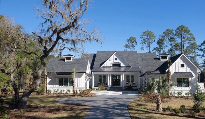 Property Photo: 4299 Royal Sky Court FL 34602