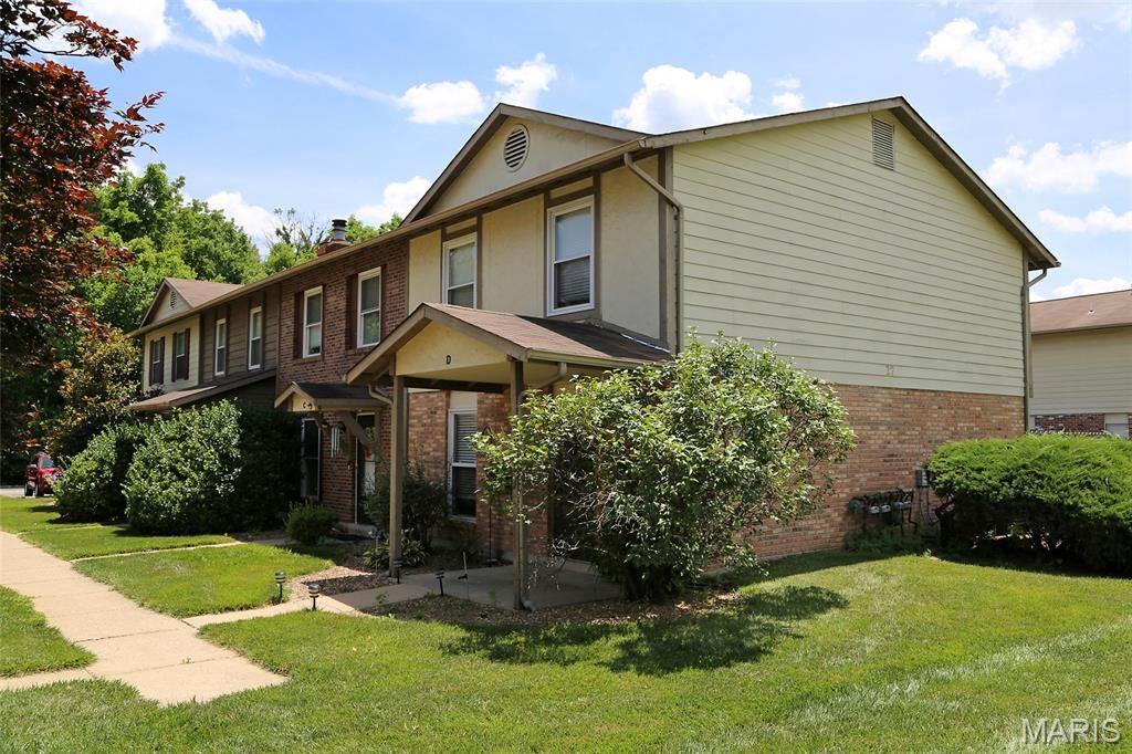 Property Photo: 27 Park Charles Boulevard A MO 63376