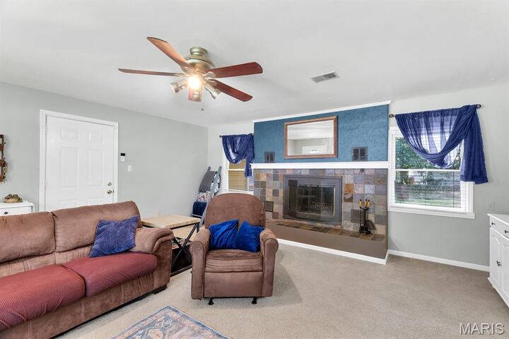 Property Photo: 263 S Hartnett Avenue MO 63135